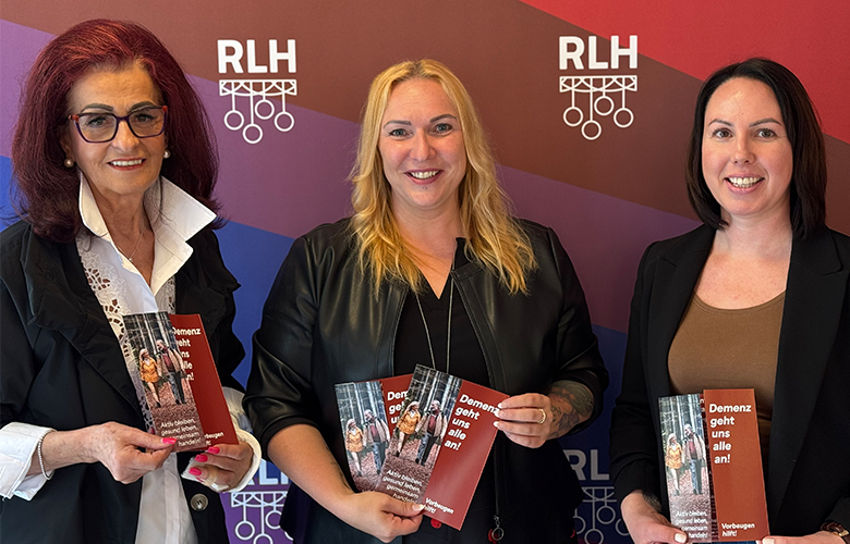 v.l.n.r. Hannelore Schmidt (Pensionistenverband Salzburg), LAbg. Barbara Thöny (Gesundheits- und Sozialsprecherin) und Lisa Eckschlager (Volkshilfe Salzburg)